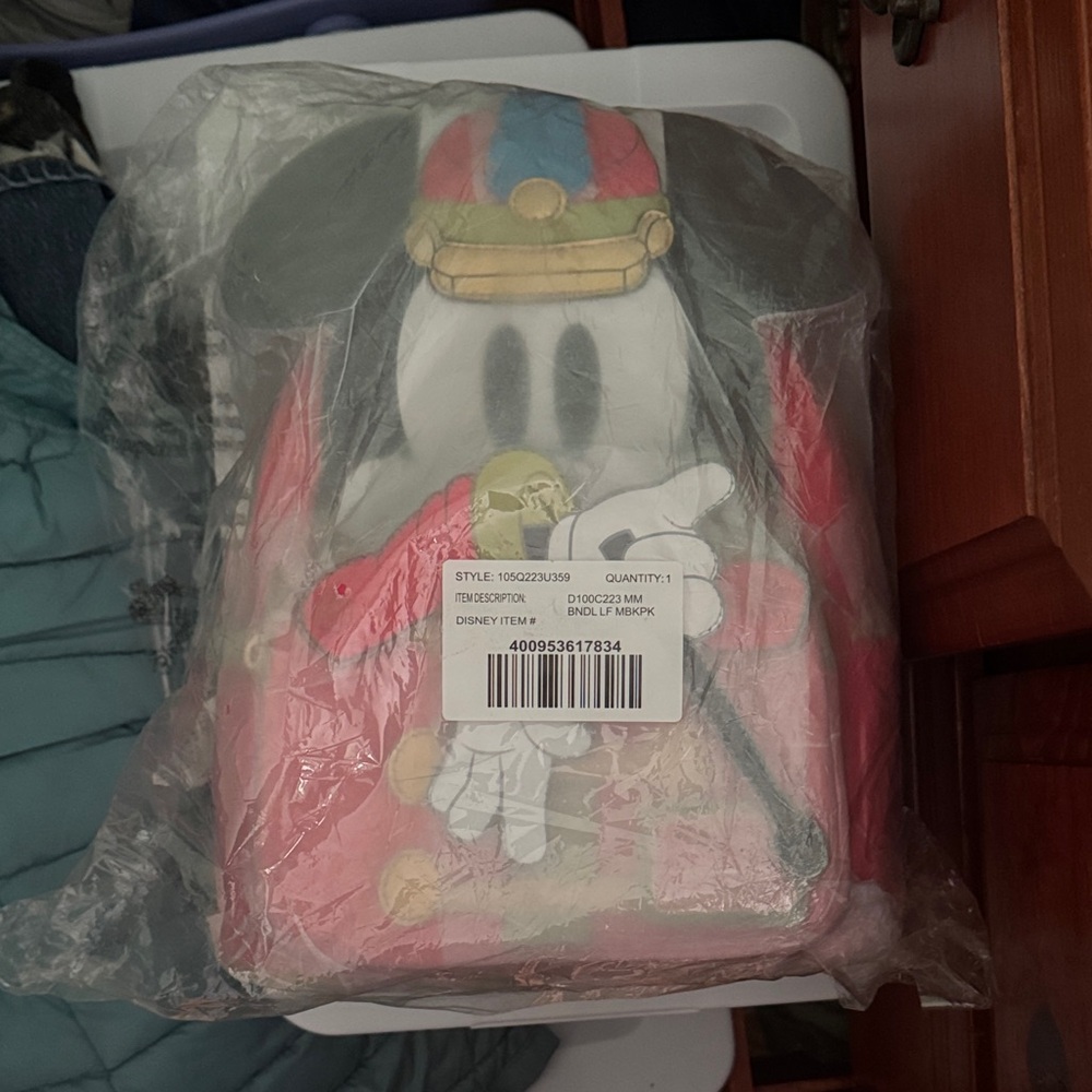 Disney Mickey Mouse 100 decades Loungefly!! New in bag smokefree home